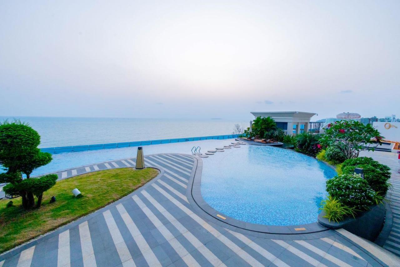 โฮเวิร์ด จอห์นสัน บาย วินด์แฮม สีหนุวิลล์ Hotel ภายนอก รูปภาพ