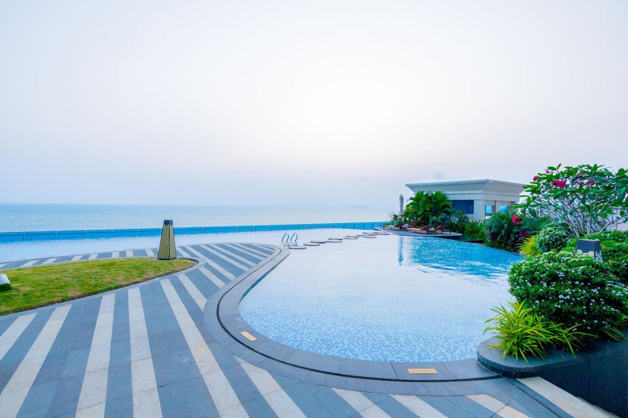 โฮเวิร์ด จอห์นสัน บาย วินด์แฮม สีหนุวิลล์ Hotel ภายนอก รูปภาพ